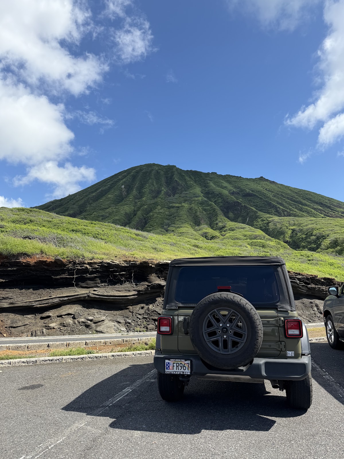 Hawaii Jeep Rental photo 2