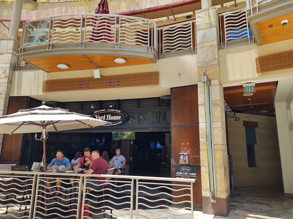 Yard House in Waikiki
