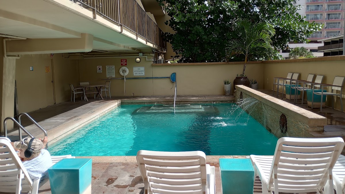 Ohia Waikiki Studio Suites photo 3