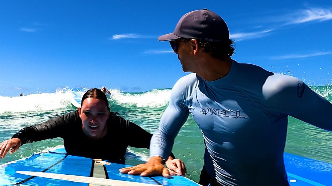 Kahu Surfing School, Best Surfing School and Water Sports in Waikiki Beach, Oahu, Honolulu, Hawaii in Waikiki