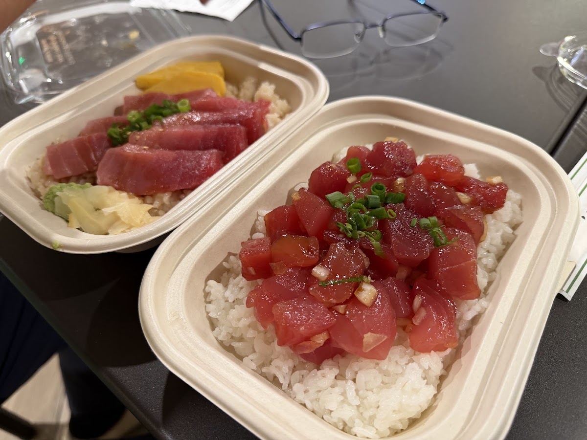 Maguro Brothers Hawaii Waikiki photo 4