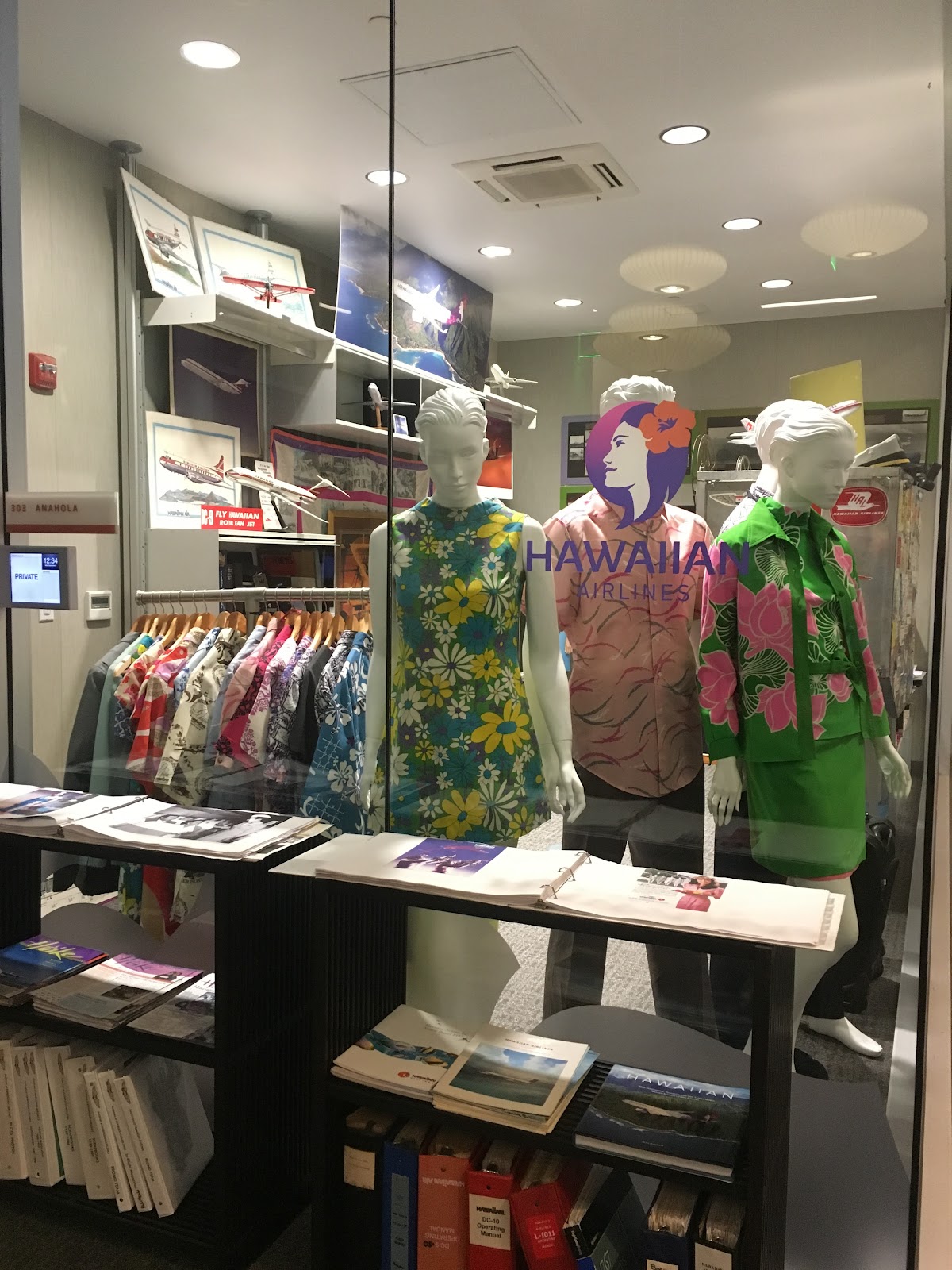 Hawaiian Airlines-Koapaka photo 3