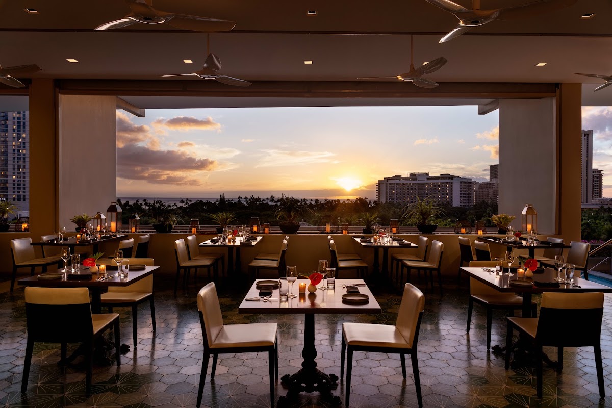 Solera in Waikiki