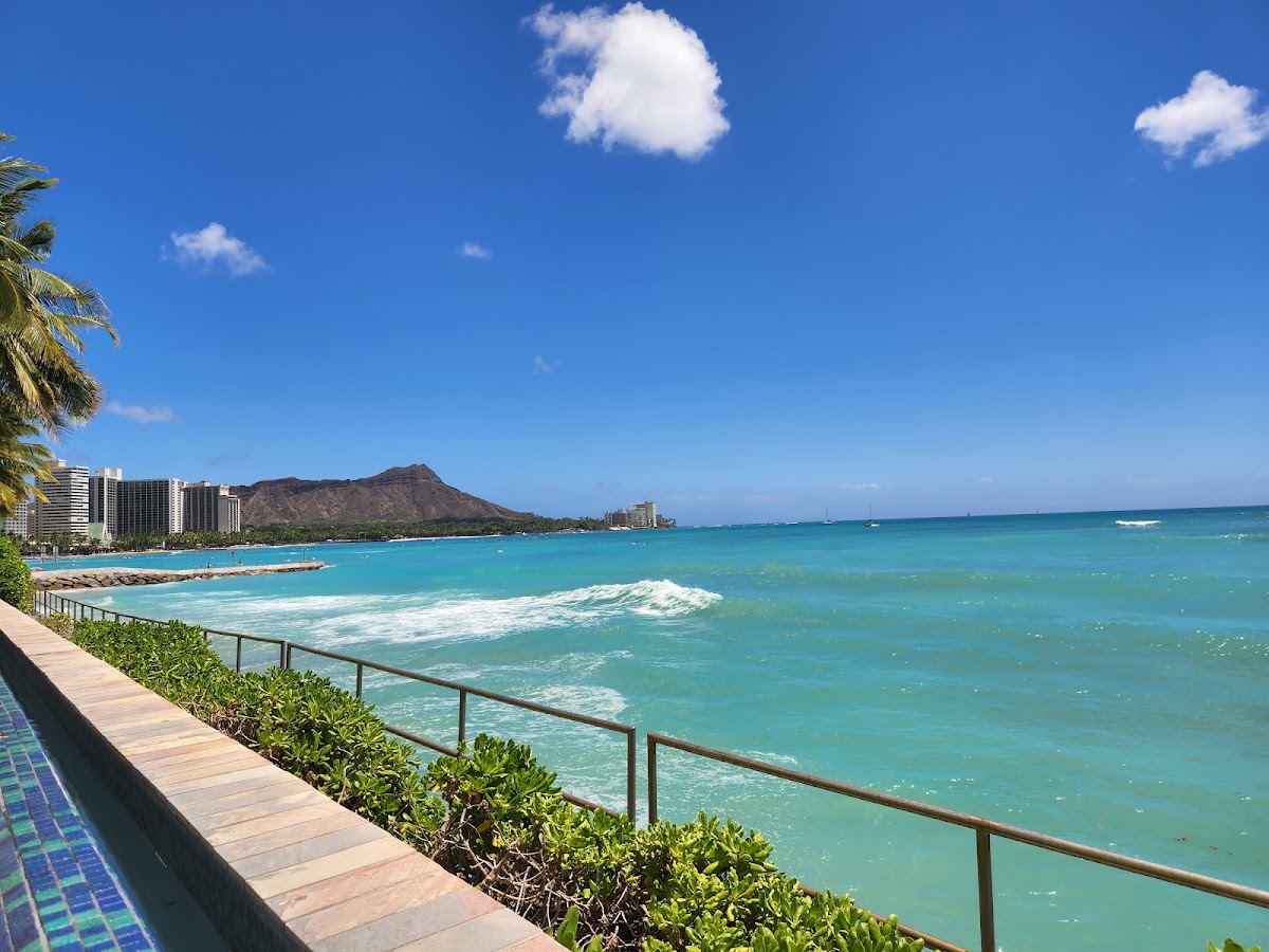 OUTRIGGER Waikiki Beach Resort photo 3