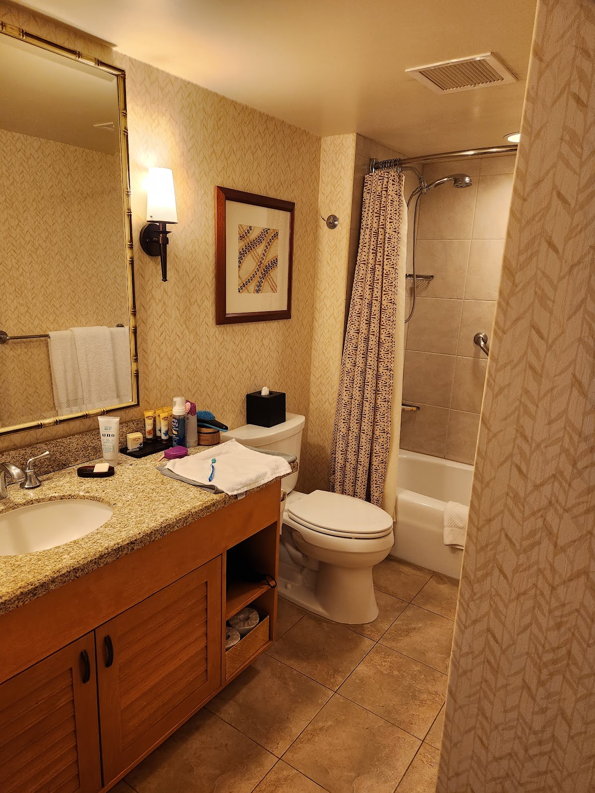 Hyatt Regency Waikiki Beach Resort and Spa photo 4
