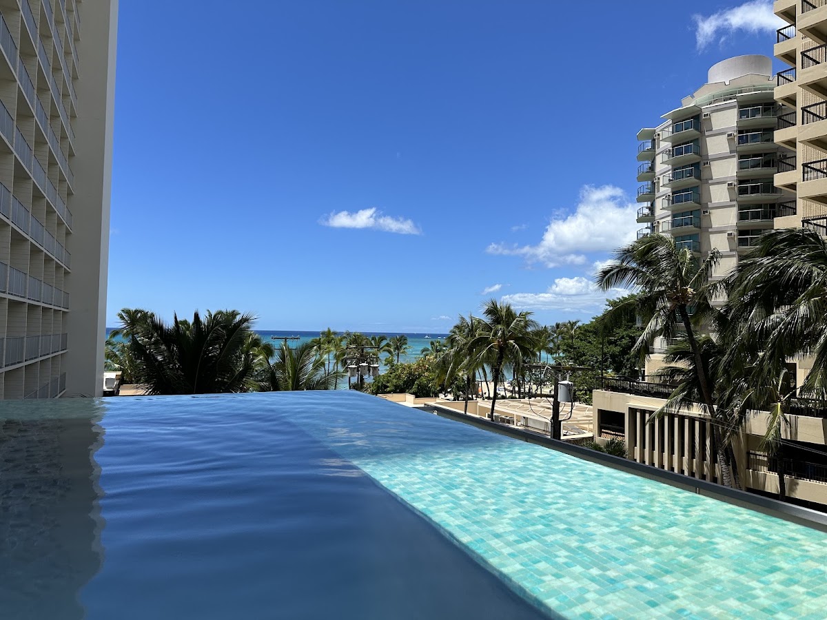 ‘Alohilani Resort Waikiki Beach photo 3