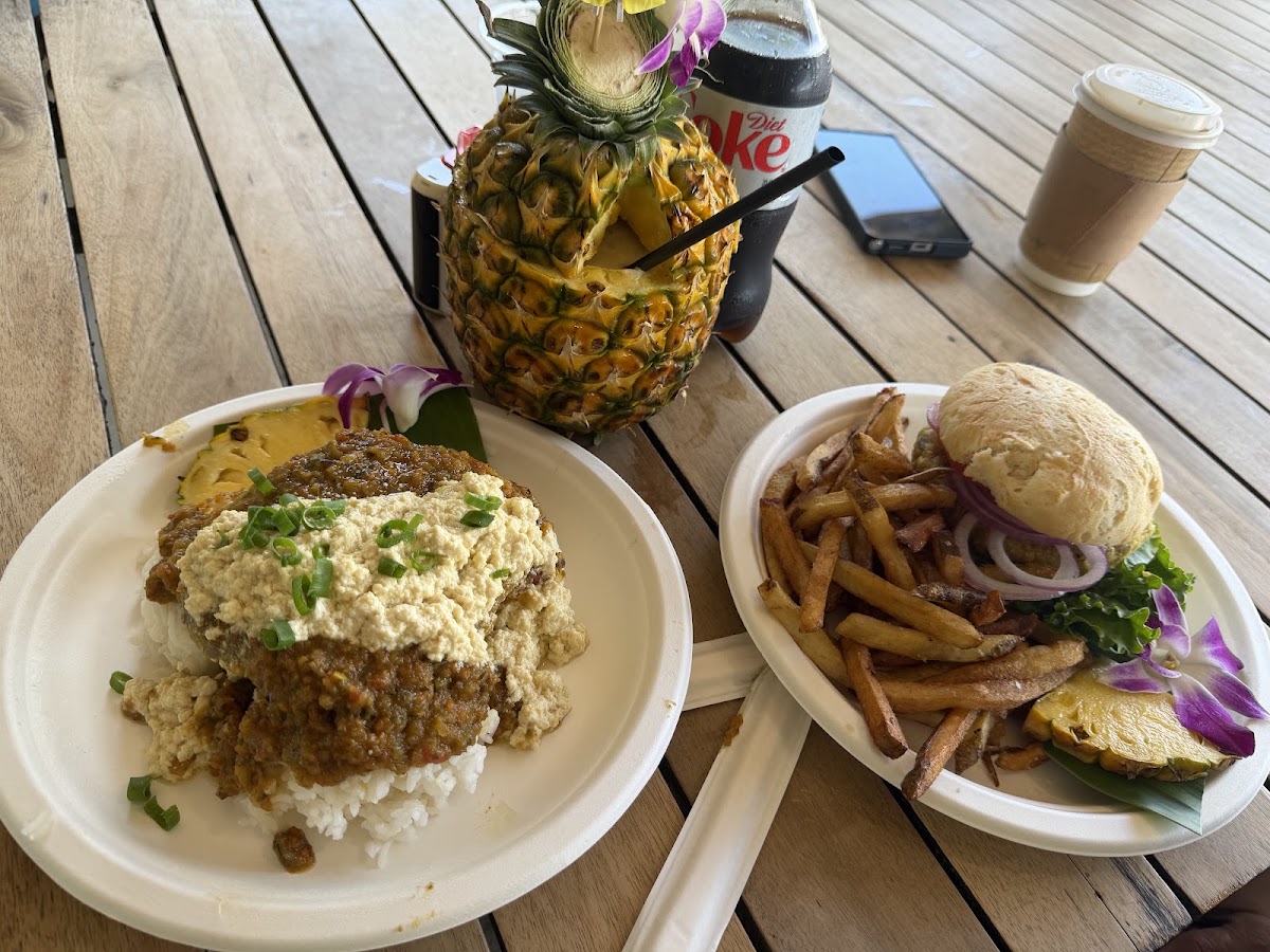 Barefoot Beach Cafe @ Queen's Surf Beach photo 4